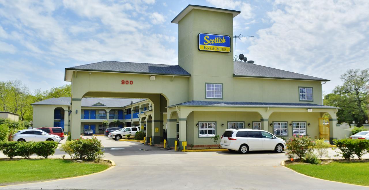 Scottish Inn And Suites אלווין מראה חיצוני תמונה